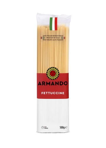 Fettuccine makaron włoski wstążki